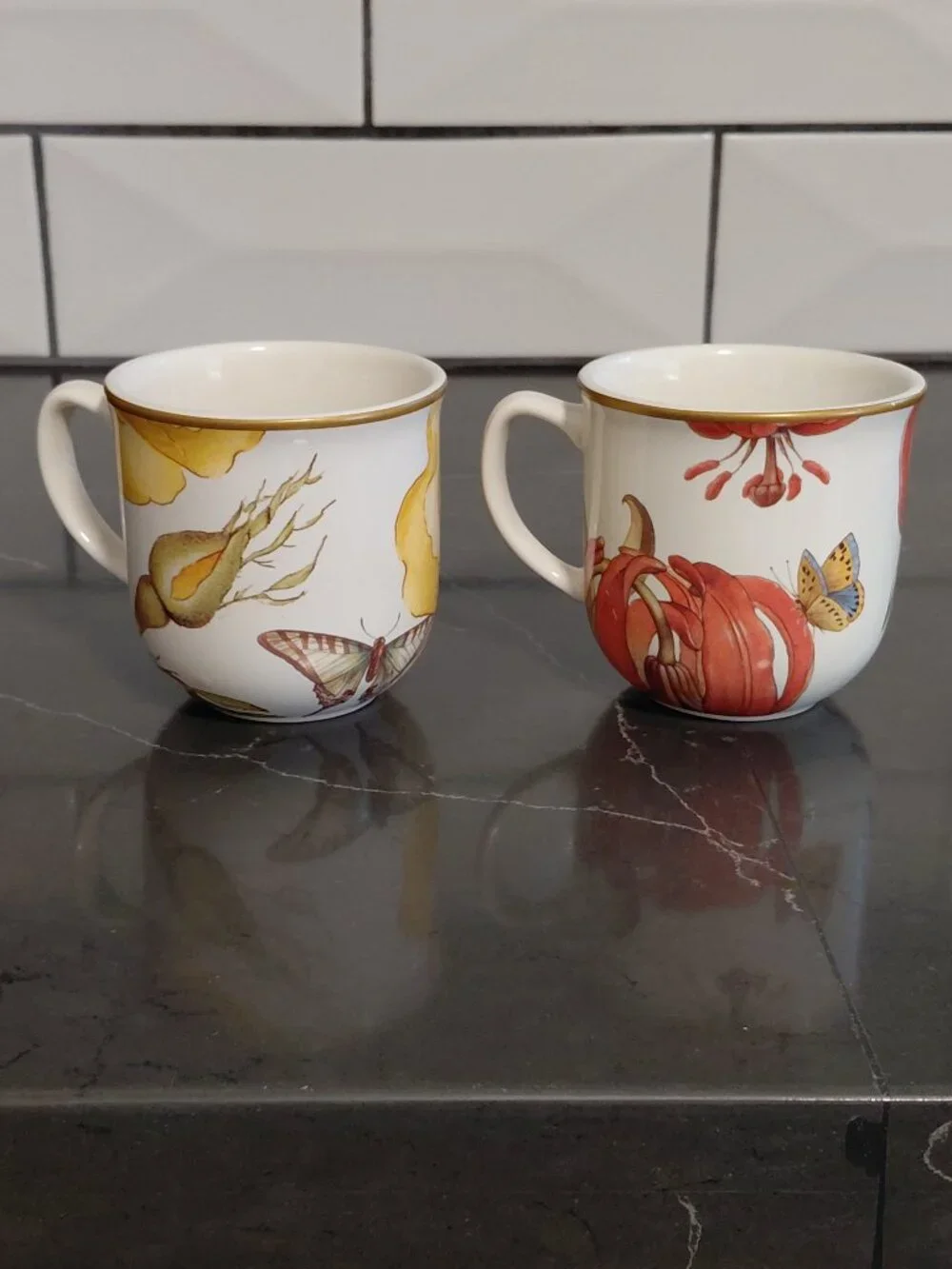 Two Williams Sonoma “Jardin Des Fleurs” Coffee Cups